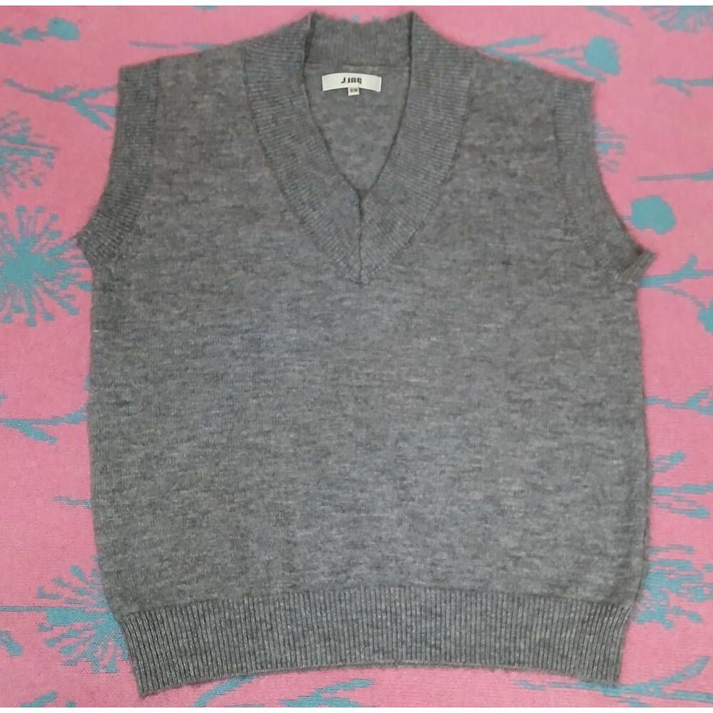 J.ing womens medium sweater gray sleevless preppy boxy soft texture all 4 season